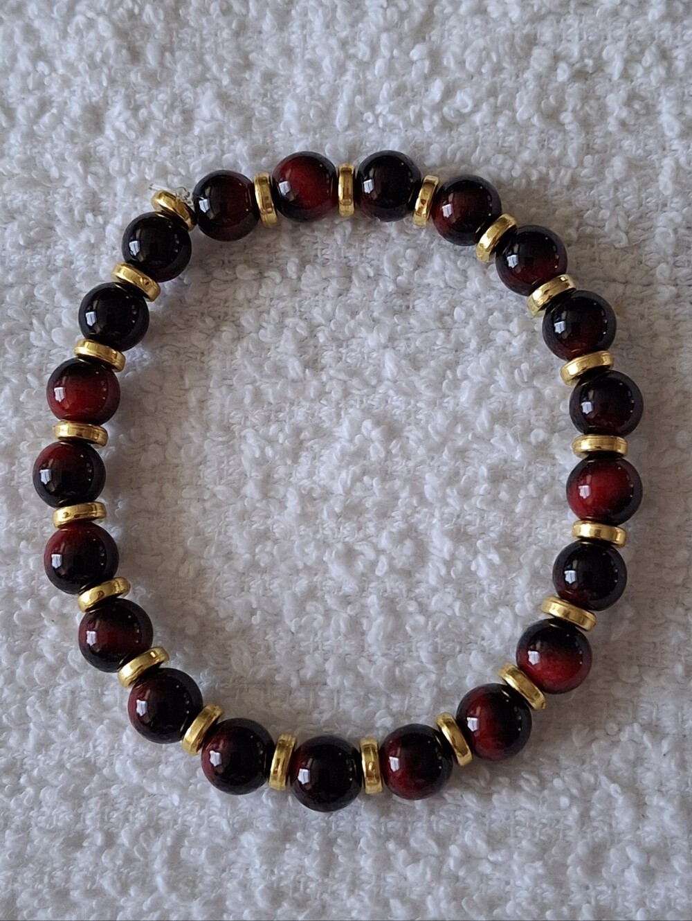 Plus Size Elegant Red And Black Tiger EyeBead Stretch Bracelet with Gold Accents